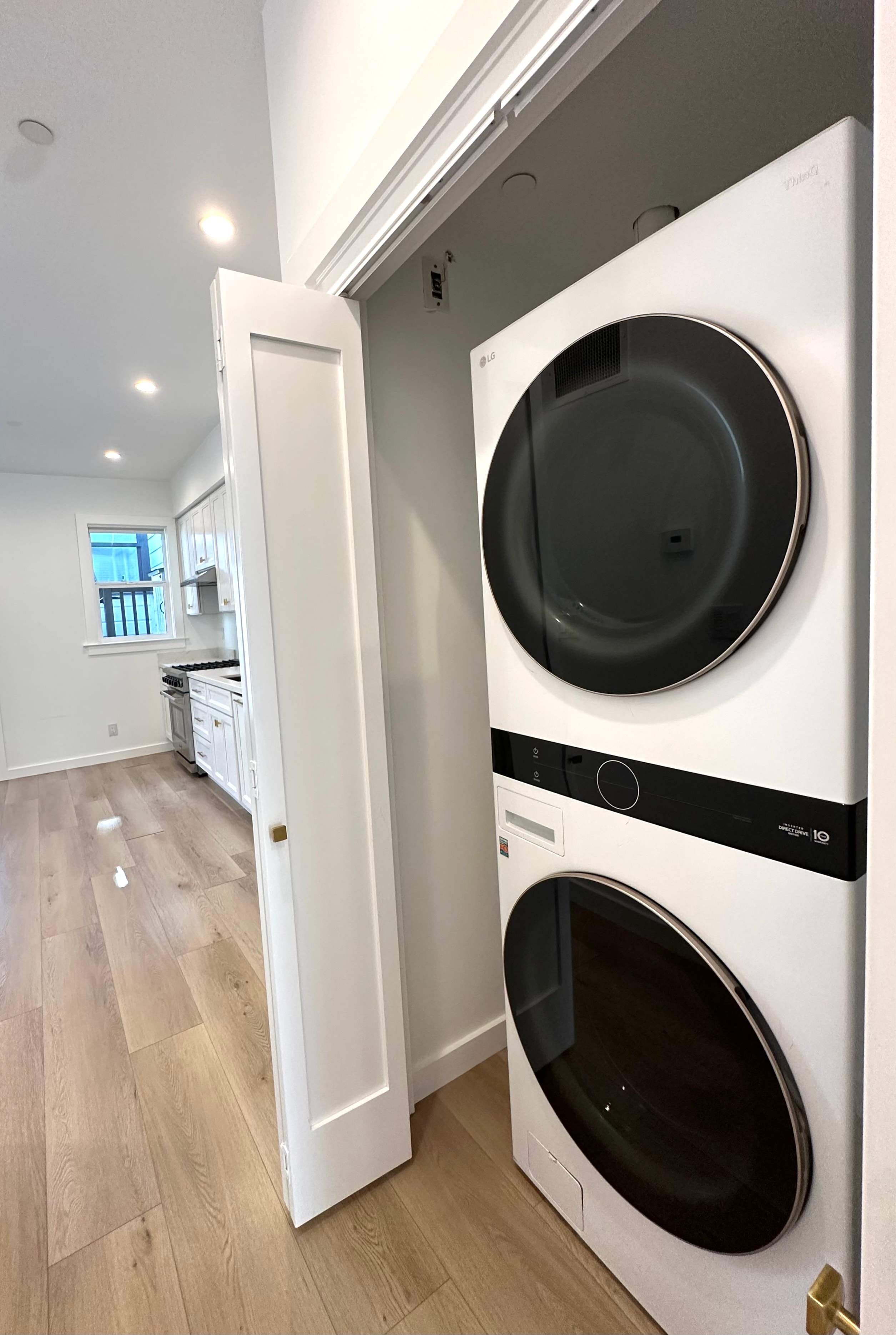In-Unit Laundry